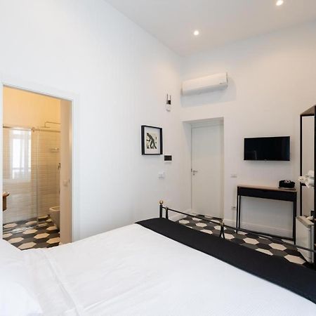 Al 4 Piano Bed & Breakfast เนเปิลส์ ภายนอก รูปภาพ